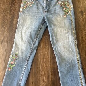 Johnny Was - The Hana Cropped Boyfriend Light Blue Embroidered size 30